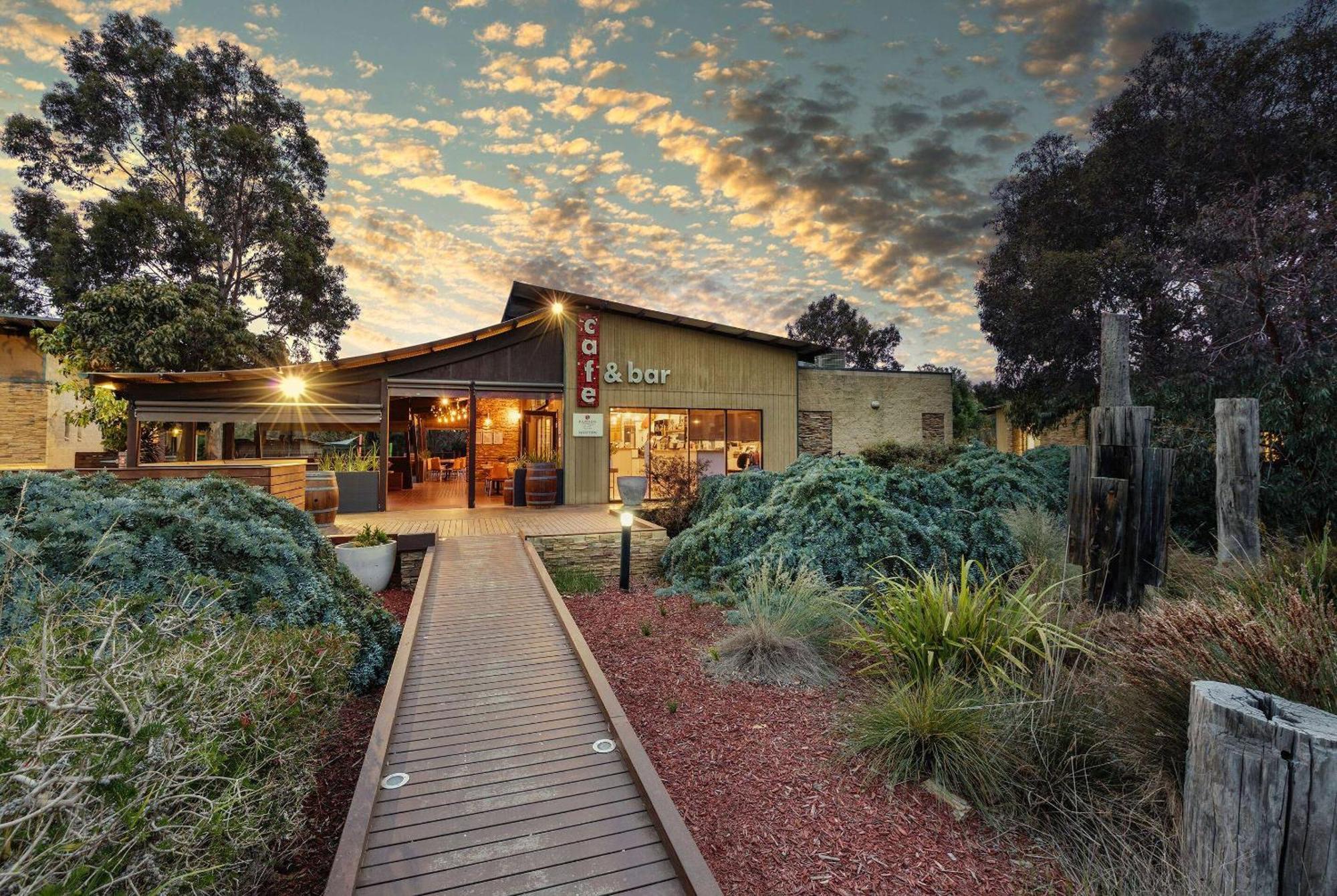 Ramada Resort By Wyndham Phillip Island Cowes Luaran gambar